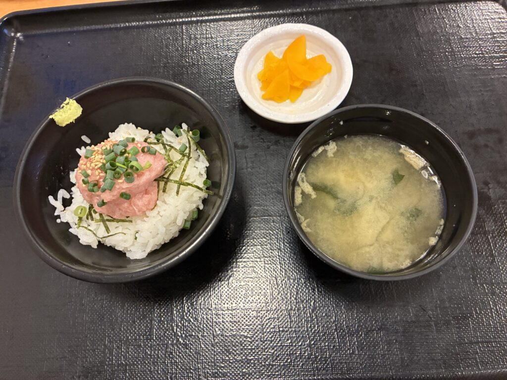 湯舞音、ミニネギトロ丼